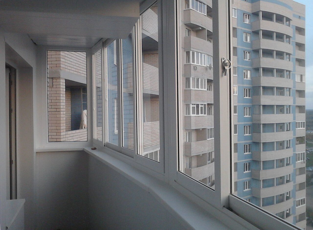 Балкон "П-образный"
ПВХ - от 37 800 руб.